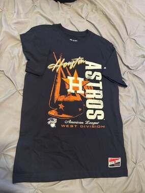 New Era MLB Houston Astros American League West Division Graphic T-Shirt
